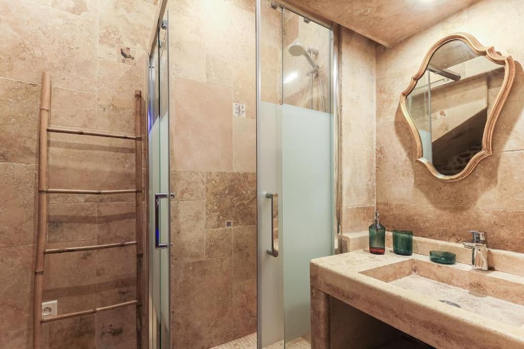 Bed & Spa - La Parenthese Topdestination-Dijon - Centre Ville - Classe 3 Etoiles Exterior photo